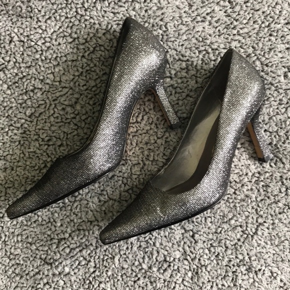 Dazzling Nina High Heels - Picture 2 of 4